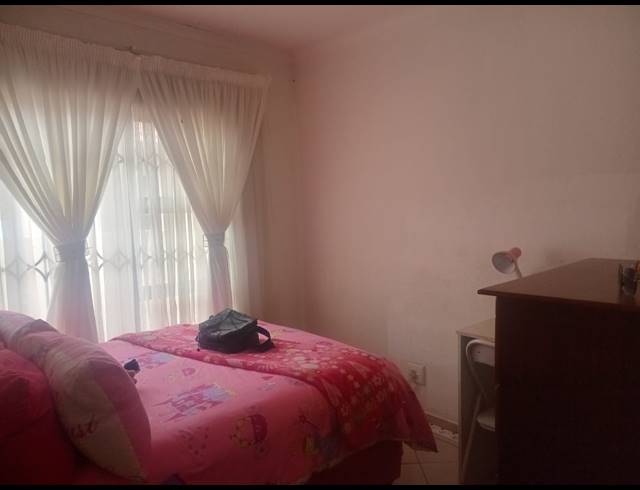 3 BEDROOM HOUSE FOR SALE IN VANDERBIJLPARK CE 3